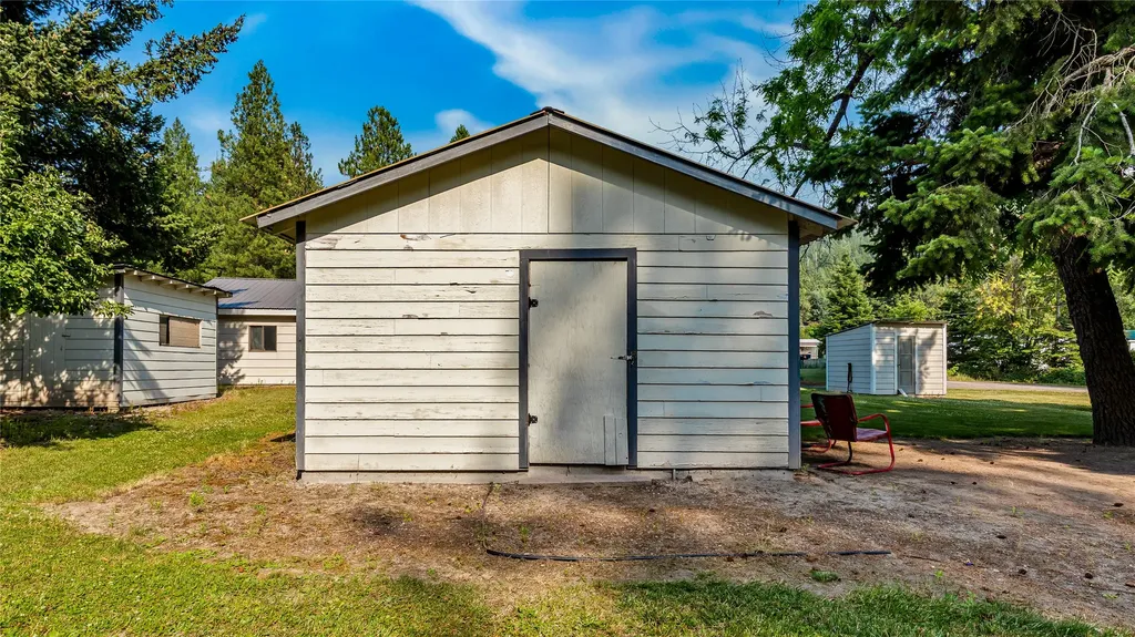 34529 Mt Highway 35 Polson MT 59860
