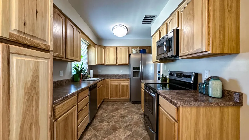 261 18th Avenue NW Great Falls MT 59404