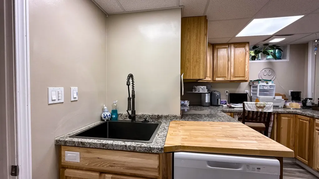 261 18th Avenue NW Great Falls MT 59404