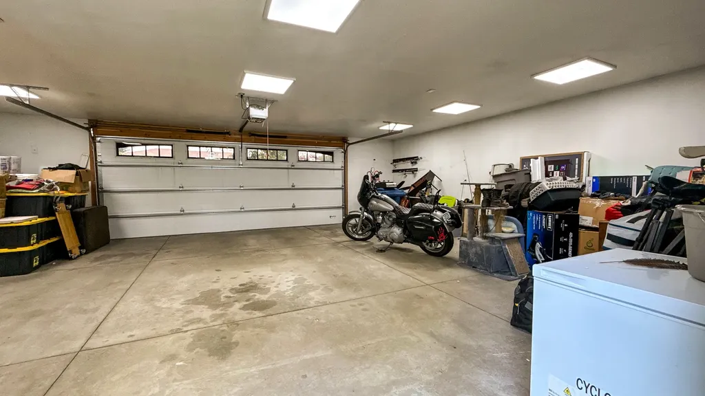 261 18th Avenue NW Great Falls MT 59404