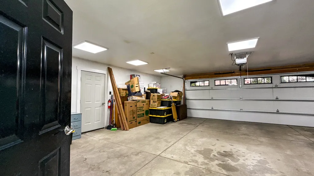 261 18th Avenue NW Great Falls MT 59404
