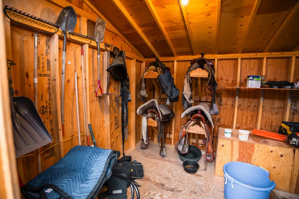 950 Eagle Lake Loop Fortine MT 59918