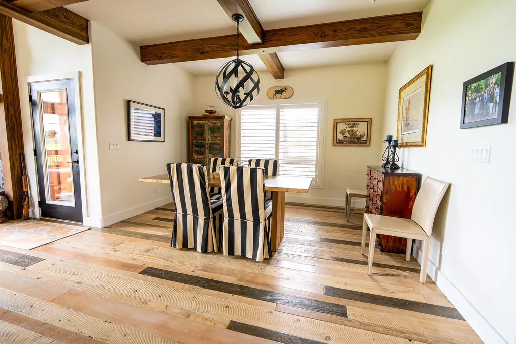 950 Eagle Lake Loop Fortine MT 59918
