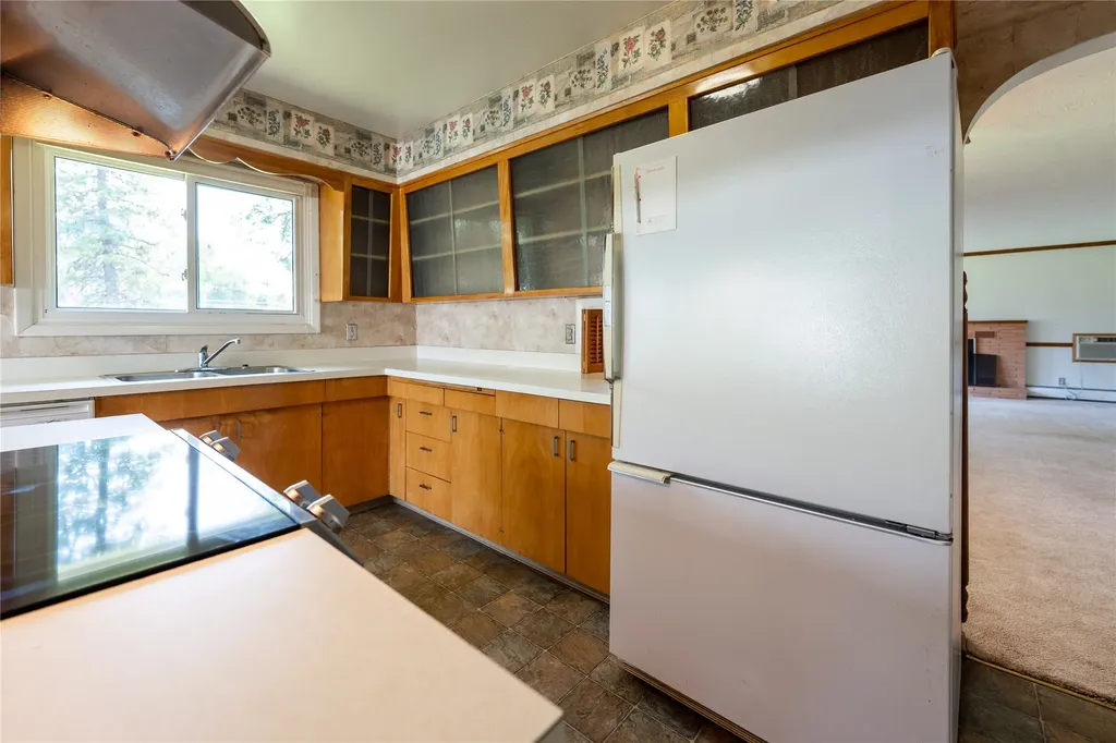 2425 Central Avenue W Great Falls MT 59404