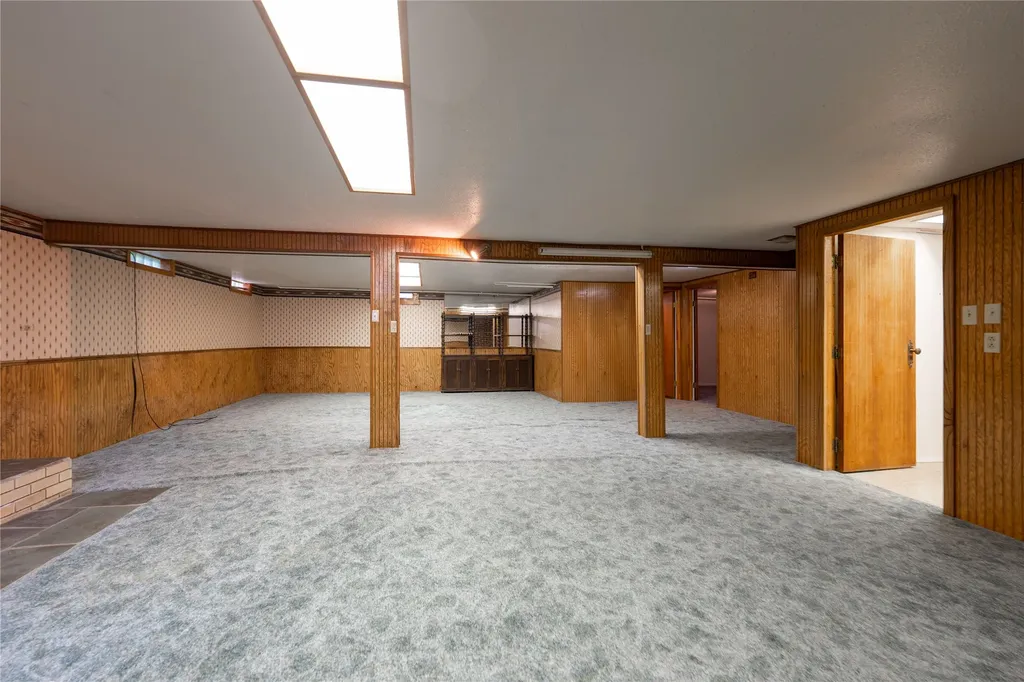 2425 Central Avenue W Great Falls MT 59404