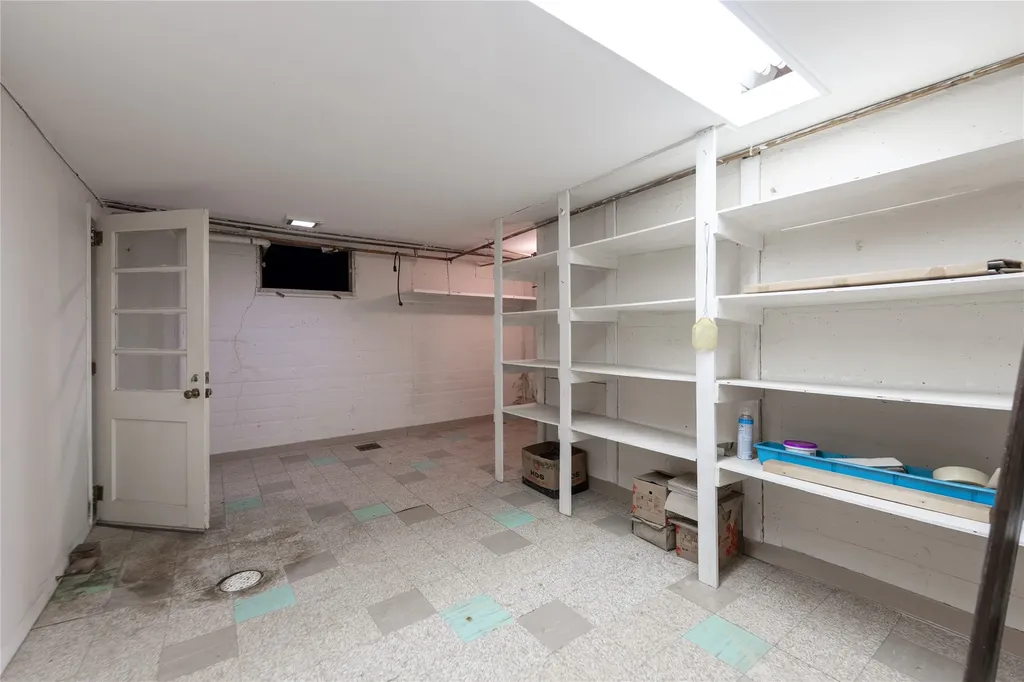 2425 Central Avenue W Great Falls MT 59404