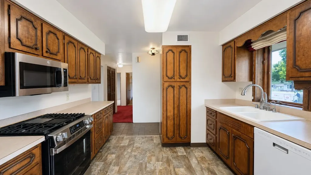3036 7th Avenue S Great Falls MT 59405