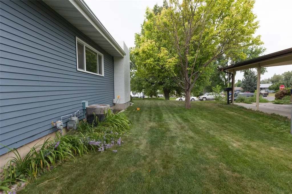 605 Skyline Drive NE Great Falls MT 59404
