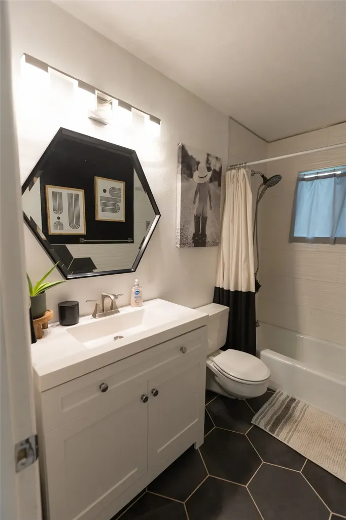 605 Skyline Drive NE Great Falls MT 59404