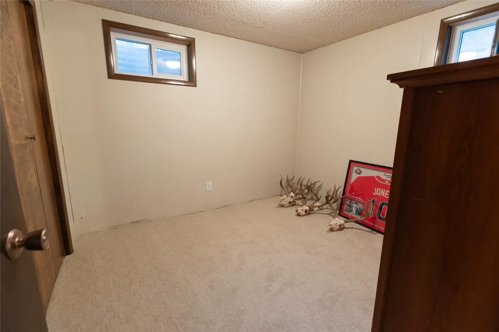 605 Skyline Drive NE Great Falls MT 59404