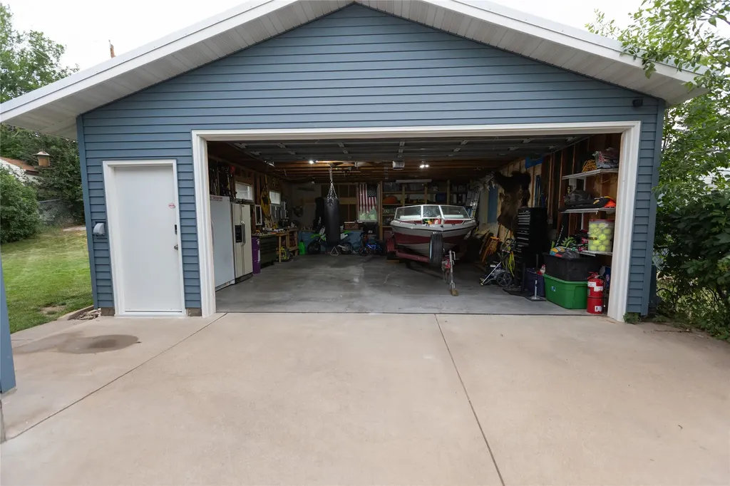 605 Skyline Drive NE Great Falls MT 59404