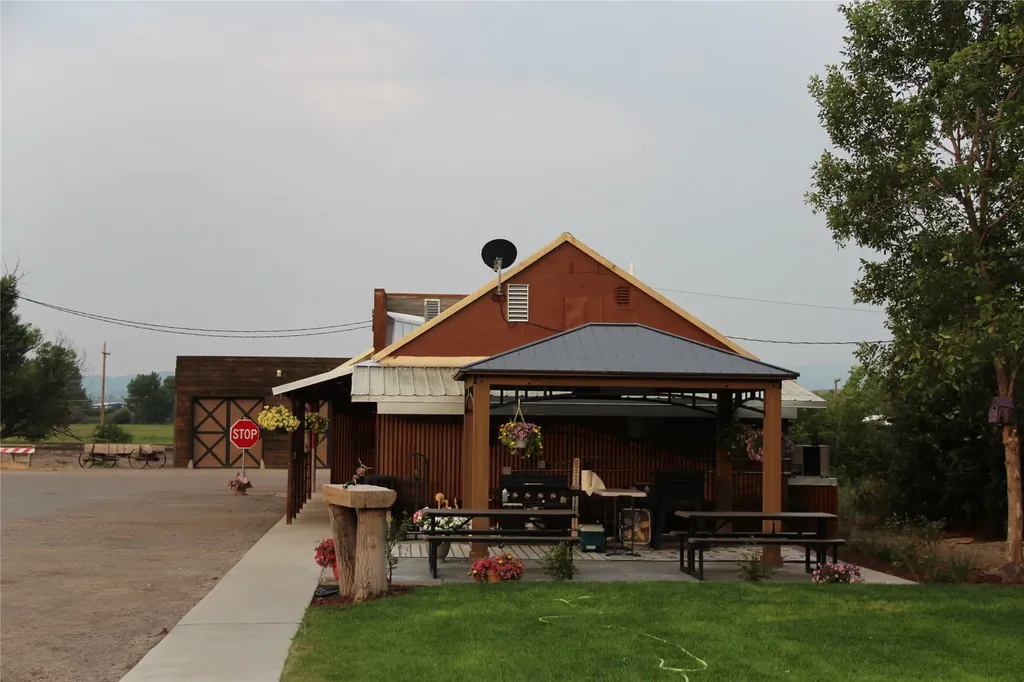 160 E Front Street Drummond MT 59832