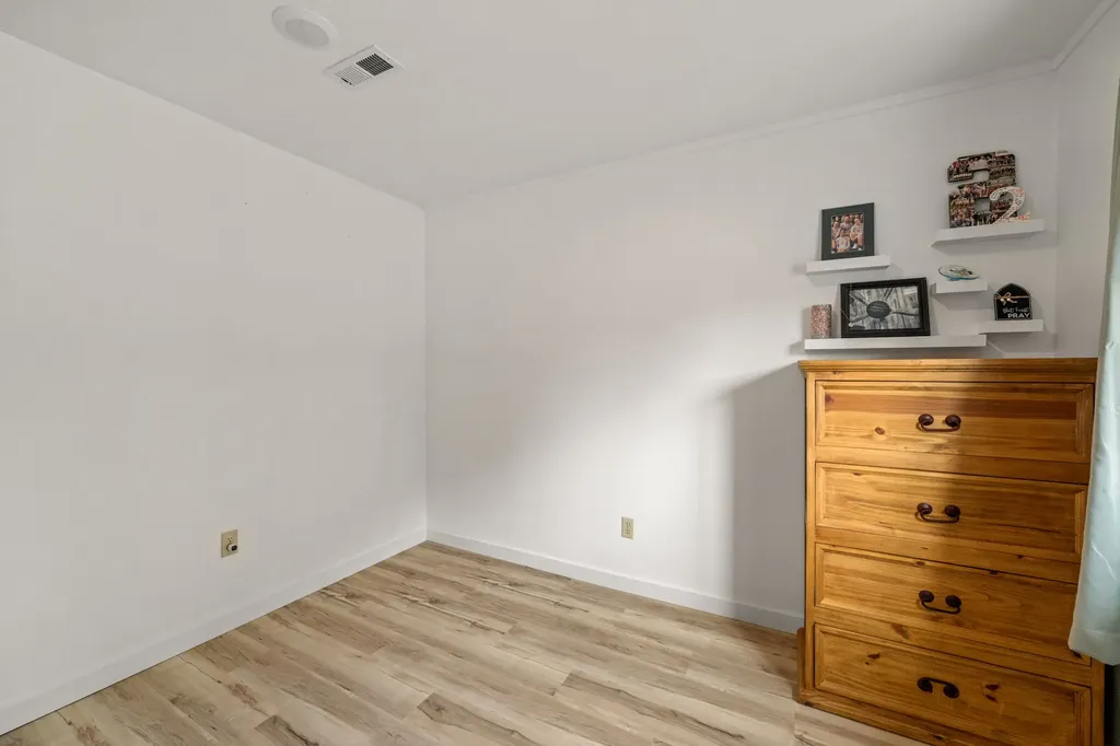 510 N Main Street Twin Bridges MT 59754