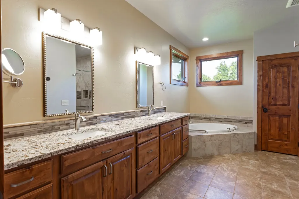 113 Silverado Trail Hamilton MT 59840