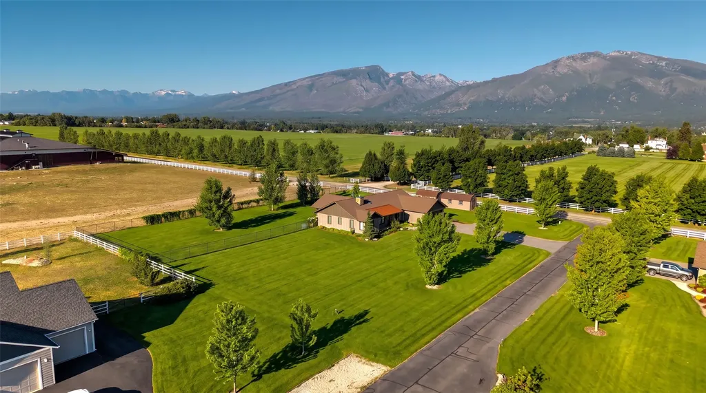 113 Silverado Trail Hamilton MT 59840