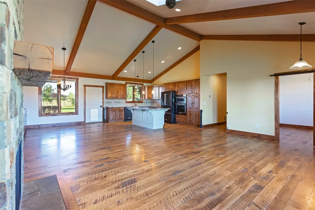113 Silverado Trail Hamilton MT 59840