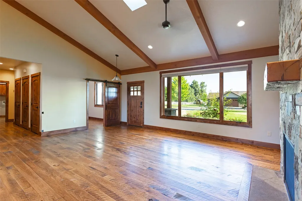 113 Silverado Trail Hamilton MT 59840