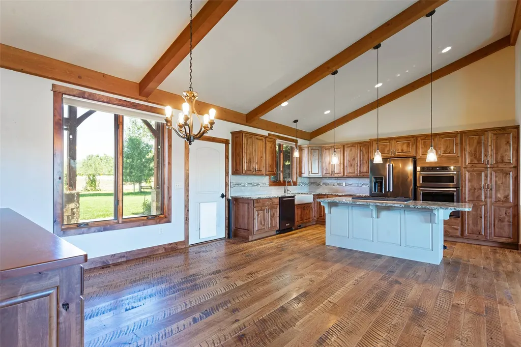 113 Silverado Trail Hamilton MT 59840