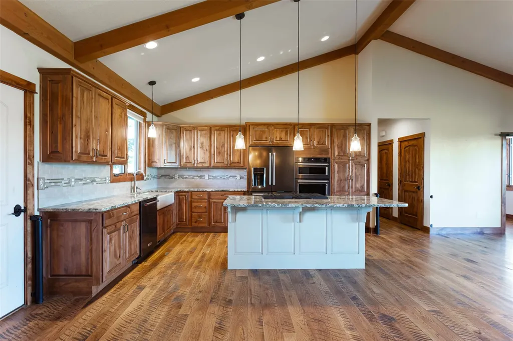 113 Silverado Trail Hamilton MT 59840