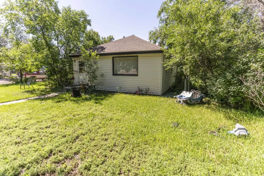 705 5th Avenue S Glasgow MT 59230