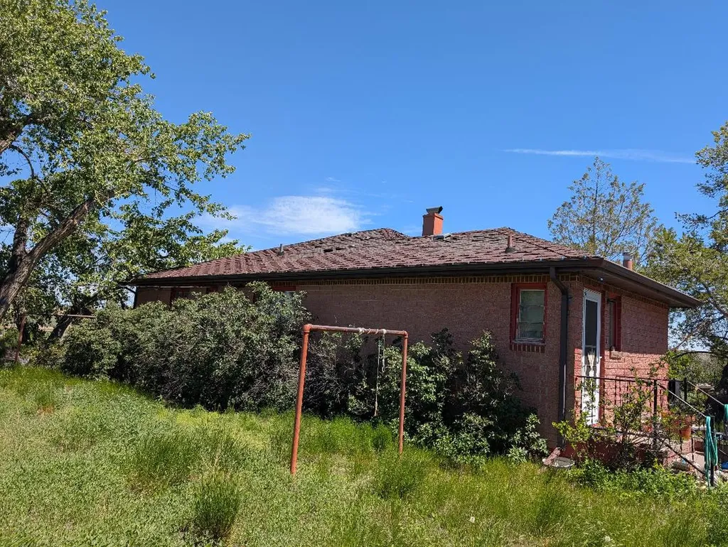123 10th Avenue N Shelby MT 59474