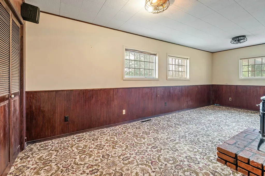 1120 Sierra Road W Helena MT 59602