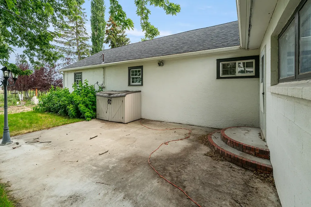 1120 Sierra Road W Helena MT 59602