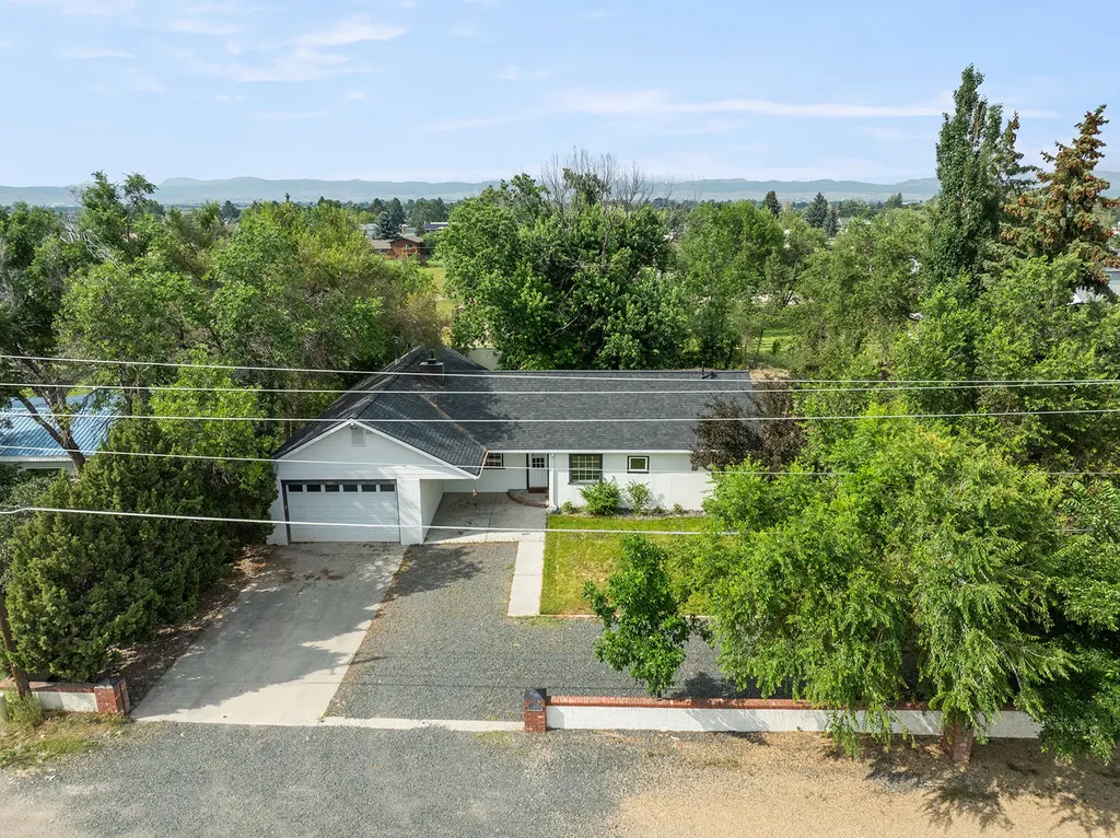 1120 Sierra Road W Helena MT 59602