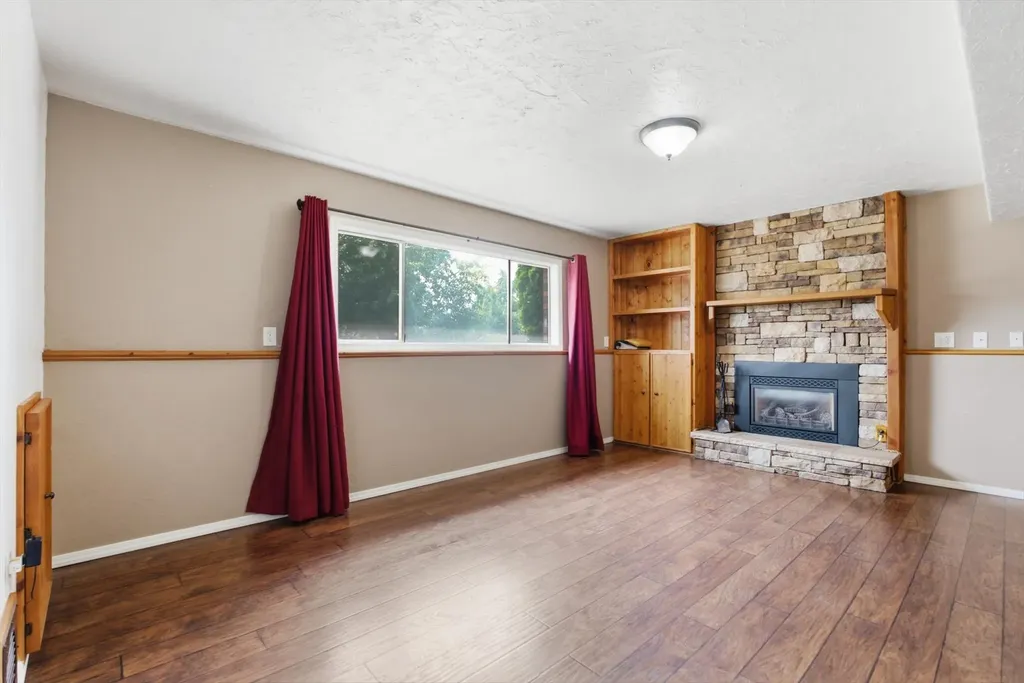 411 Hilltop Avenue Kalispell MT 59901