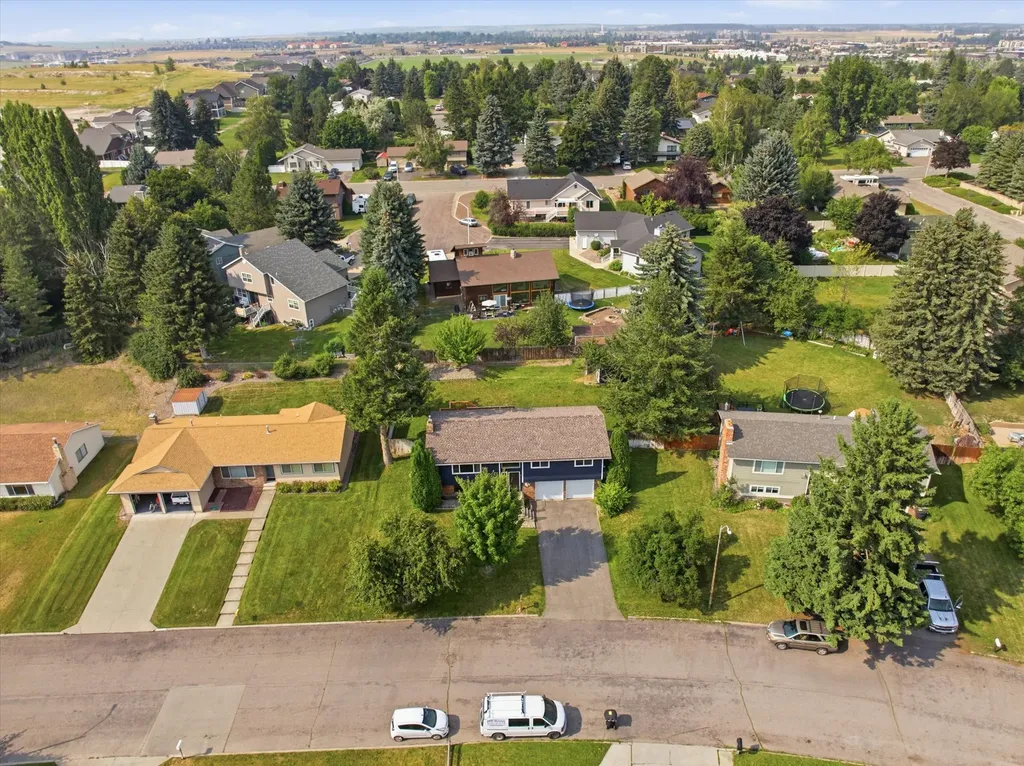 411 Hilltop Avenue Kalispell MT 59901