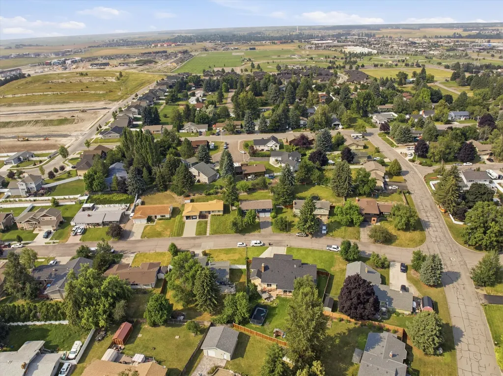 411 Hilltop Avenue Kalispell MT 59901