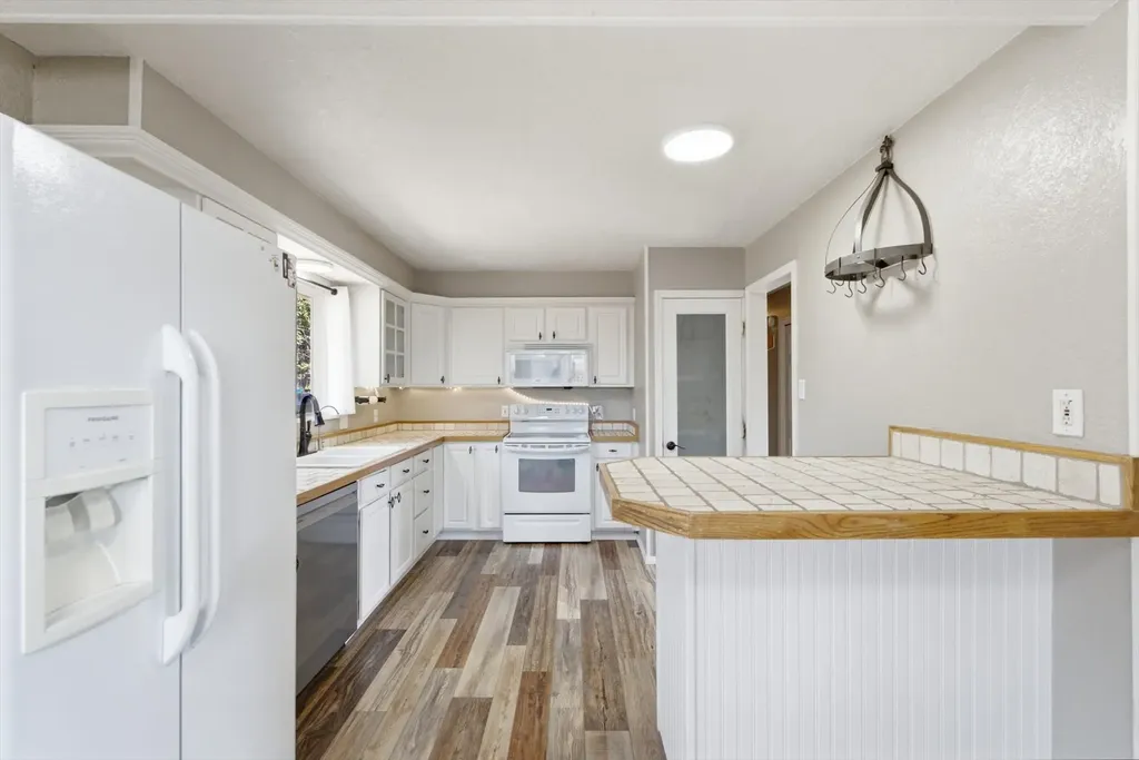 411 Hilltop Avenue Kalispell MT 59901