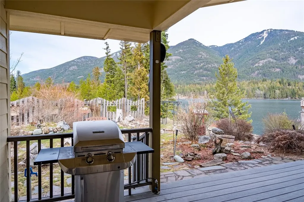 10 Northshore Drive Troy MT 59935