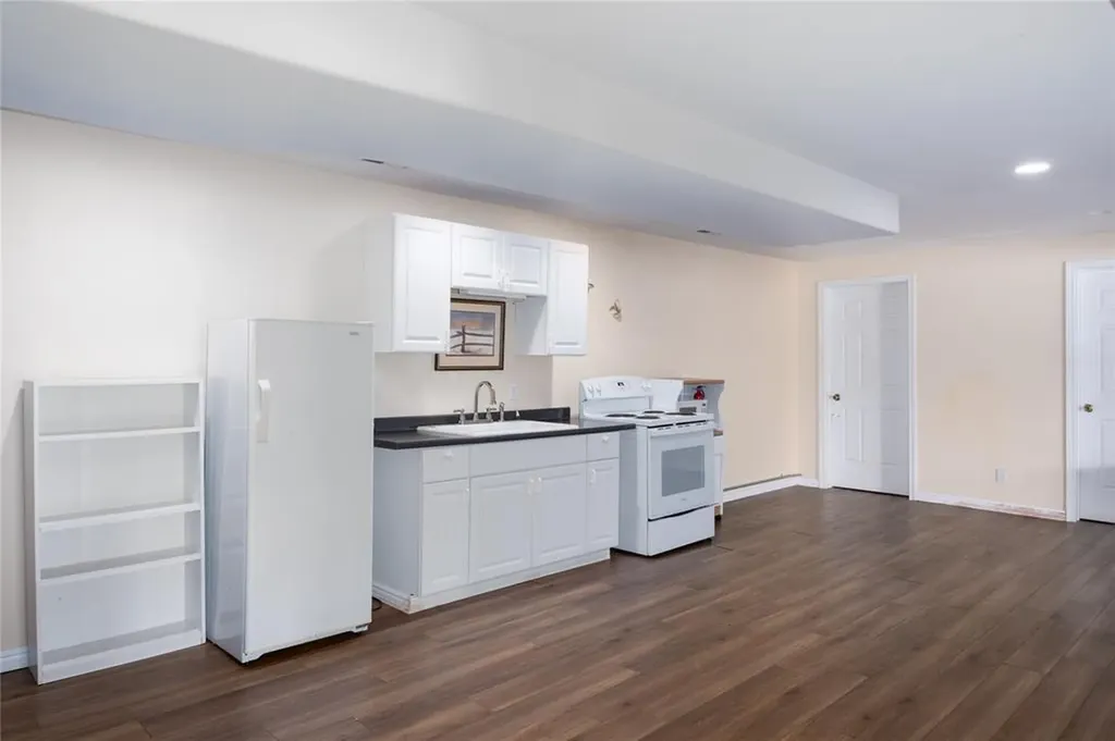 10 Northshore Drive Troy MT 59935