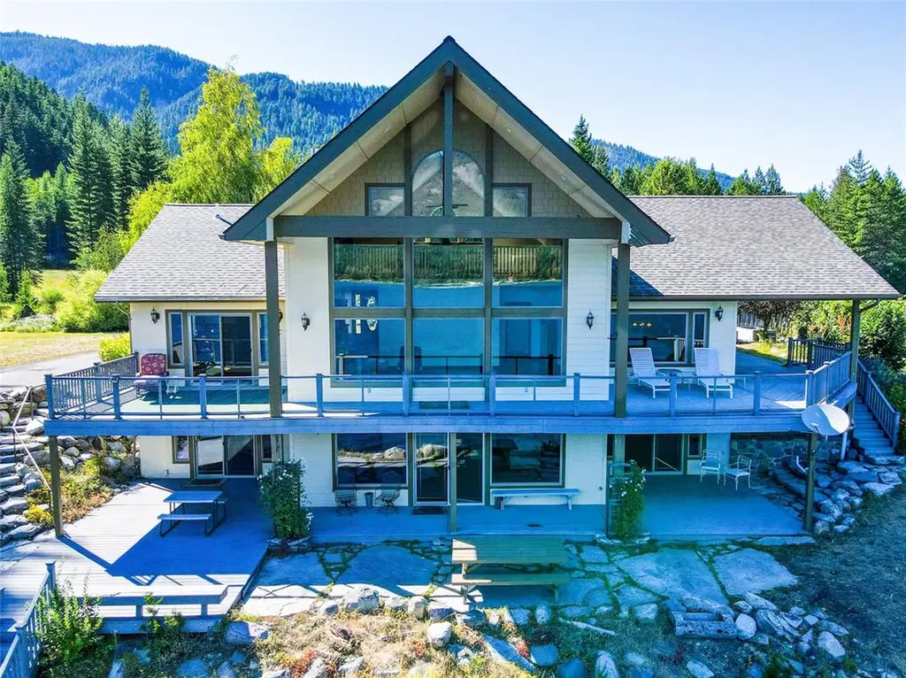 10 Northshore Drive Troy MT 59935