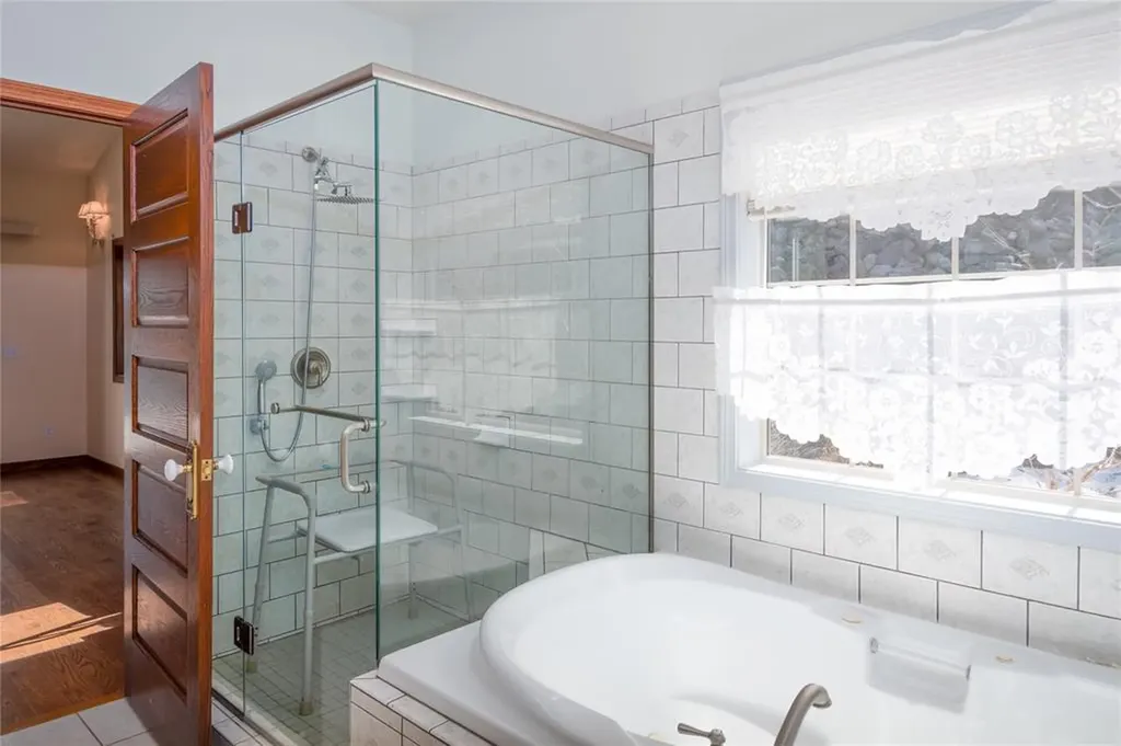 10 Northshore Drive Troy MT 59935