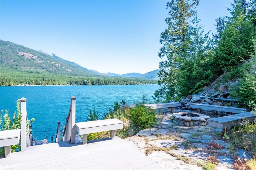 10 Northshore Drive Troy MT 59935