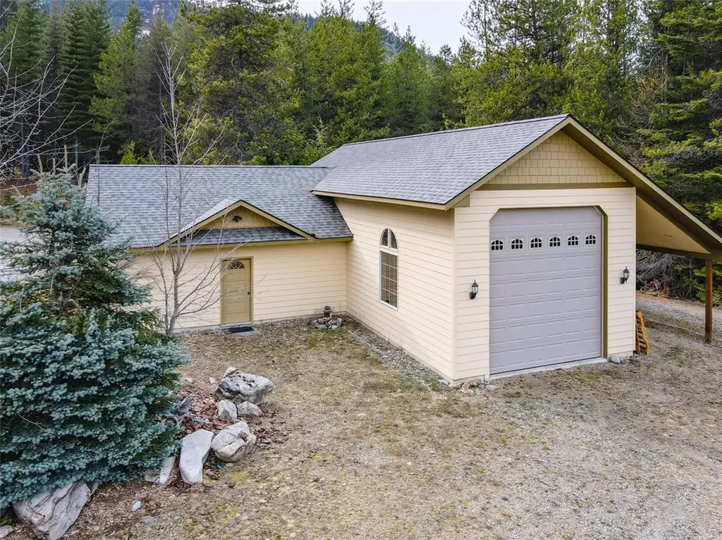 10 Northshore Drive Troy MT 59935