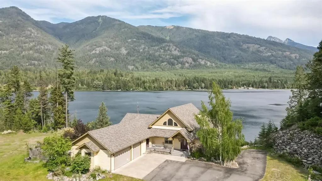 10 Northshore Drive Troy MT 59935