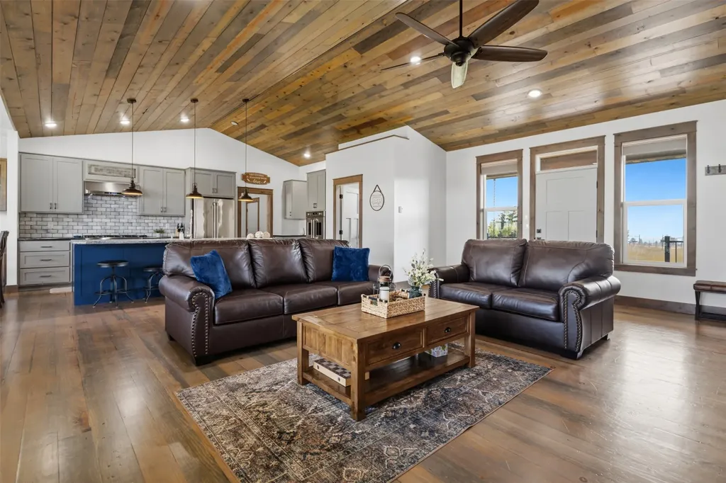 431 Cherry Branch Lane Hamilton MT 59840