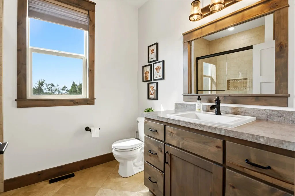 431 Cherry Branch Lane Hamilton MT 59840