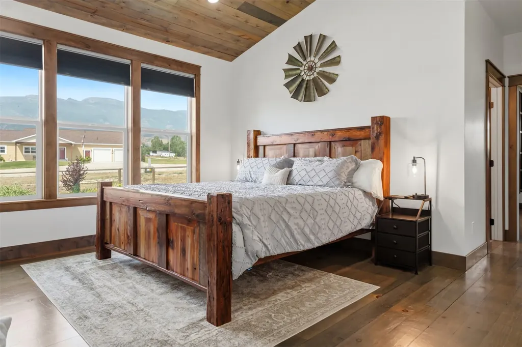 431 Cherry Branch Lane Hamilton MT 59840