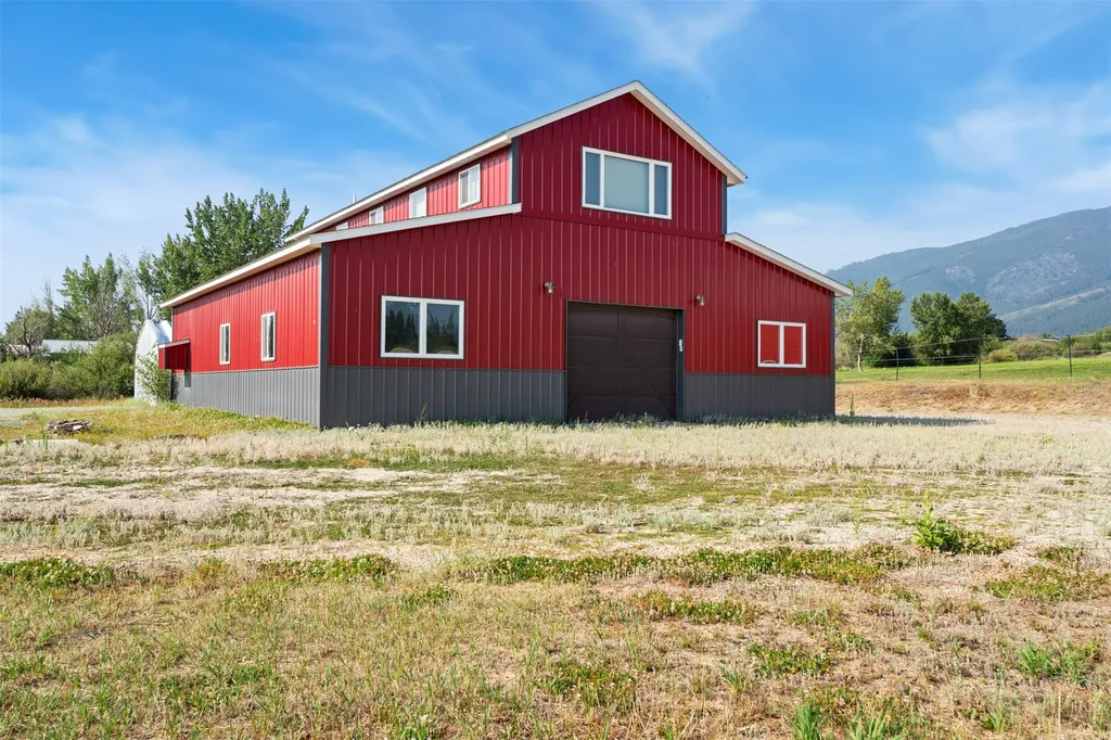 431 Cherry Branch Lane Hamilton MT 59840