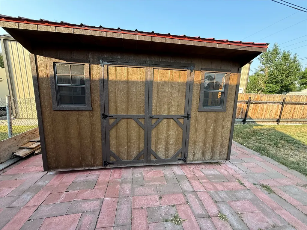 221 4th Avenue SE Cut Bank MT 59427