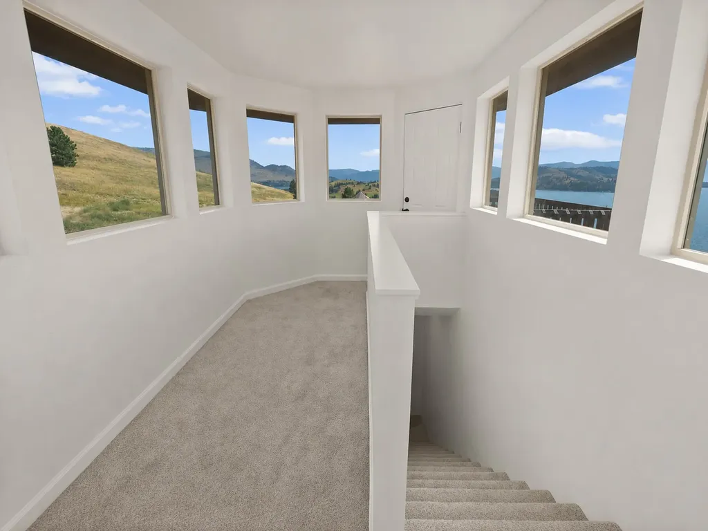 44142 Buffalo Road Dayton MT 59914