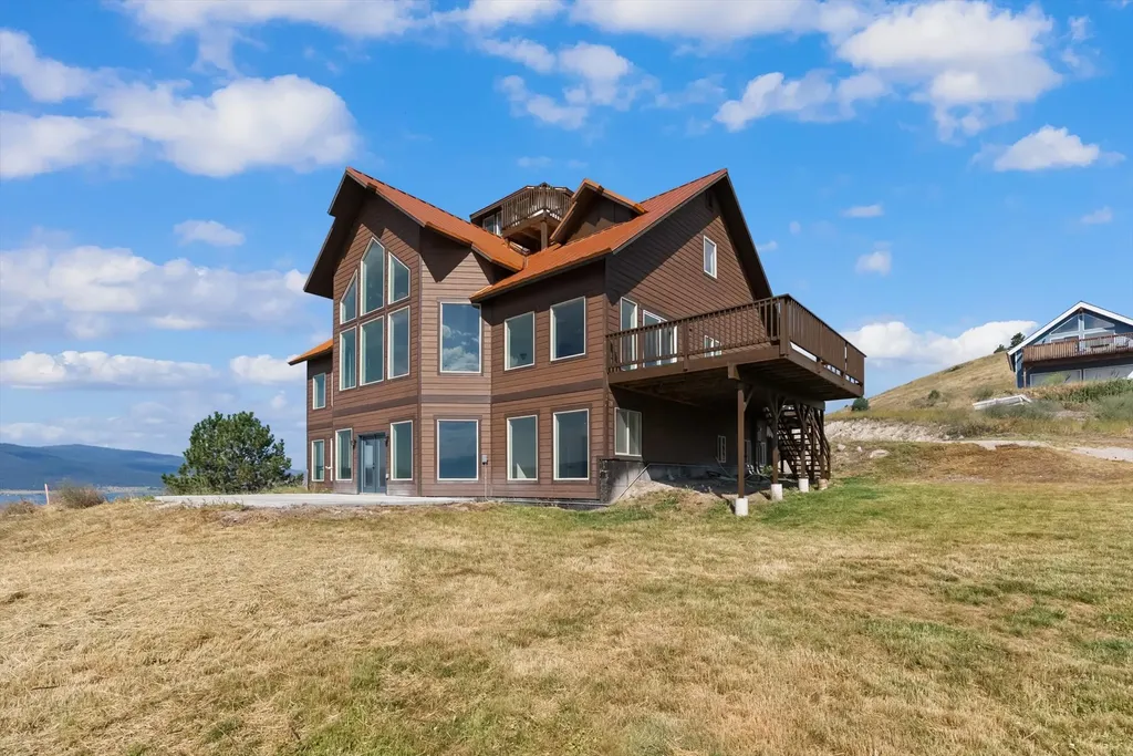 44142 Buffalo Road Dayton MT 59914