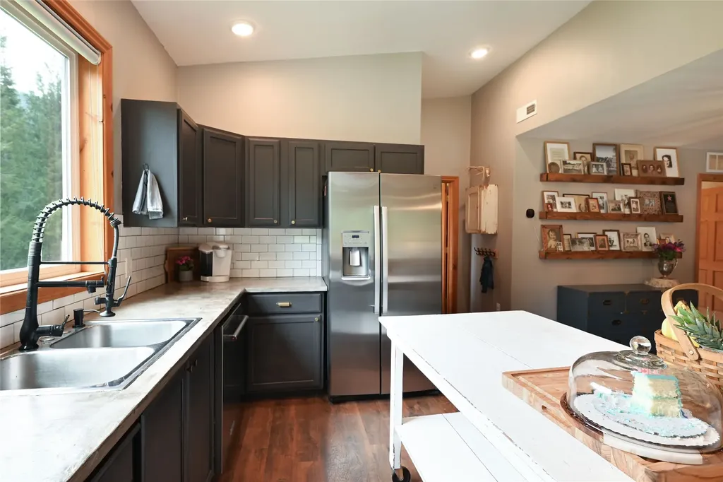 2 Cedar Grove Lane Noxon MT 59853