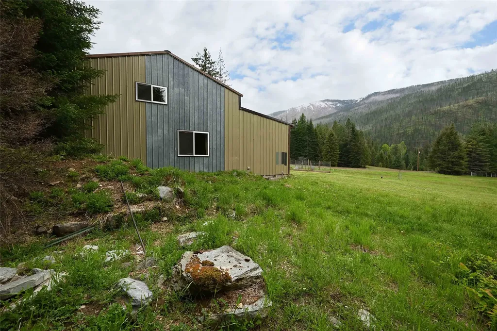 2 Cedar Grove Lane Noxon MT 59853