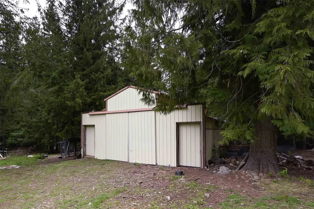 2 Cedar Grove Lane Noxon MT 59853