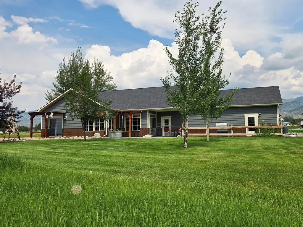 6 Hawks Court Sheridan MT 59749